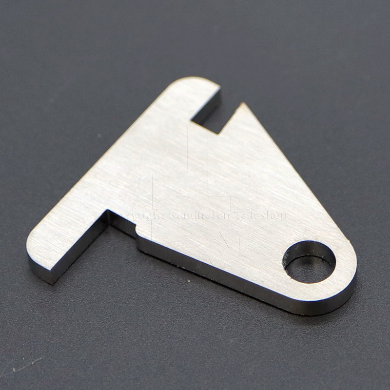 Scan 85 Haltebeschlag für obere Rauchumlenkplatte