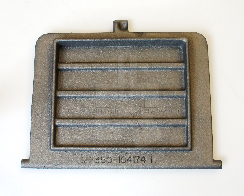 Jotul S 82 Gussboden / Ascherost von unten