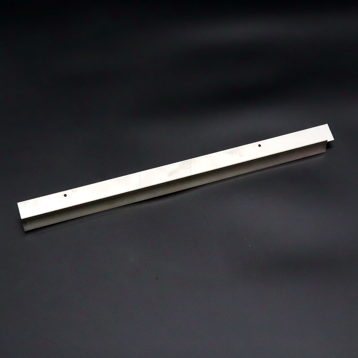 Nordpeis Salzburg M Scheibenhalteschiene seitlich