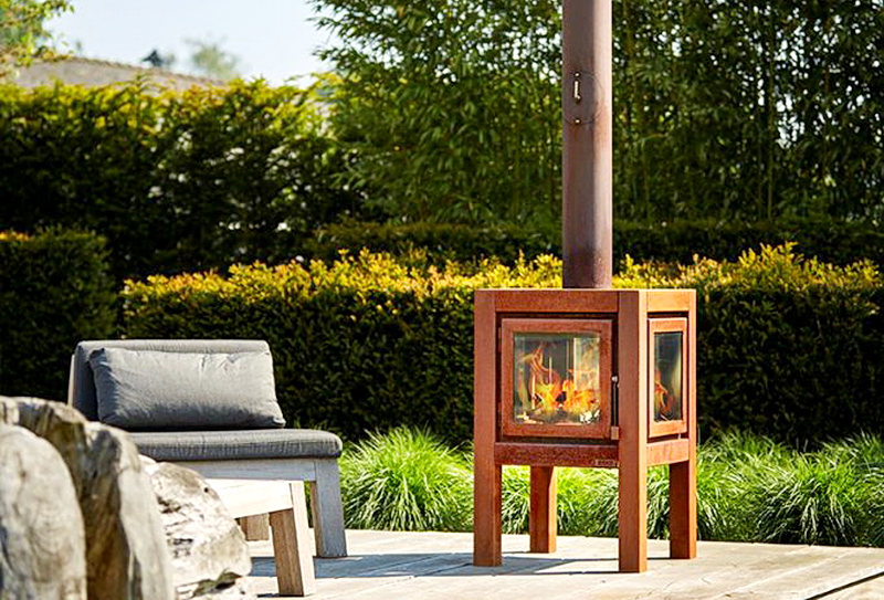 Quaruba L Terrassenkamin aus CorTenstahl